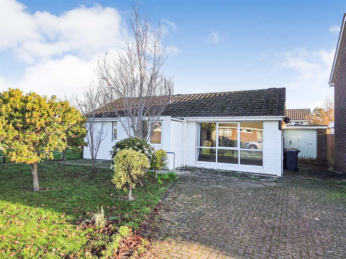 2 bed property in Birkdale Road, Bedford